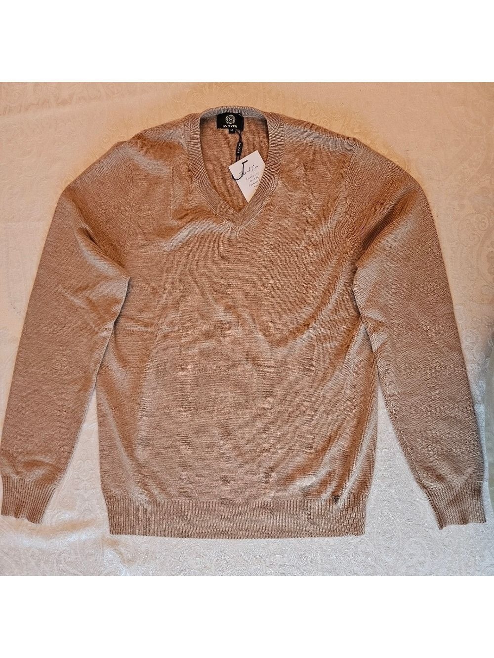 Men's 100% Extrafine Merino Wool V-Neck Sweater, XL, NWT
